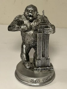 Vintage King Kong and Empire State Building New York 4.75” Souvenir Figurine - Picture 1 of 7