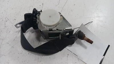 Correa retractora trasera pasajero derecho Dodge Dart 2013 2014 2015 2 Foto 1 de 4