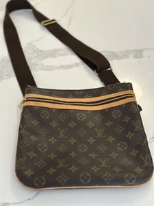 Louis Vuitton Bosphore Monogram Crossbody Brown Canvas - Picture 1 of 6