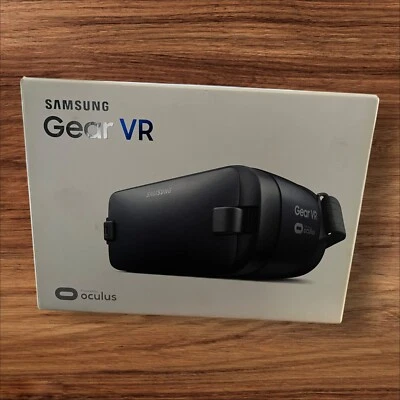 Samsung Gear VR Headset powered by Oculus - Brand New - Image 1 of 4
