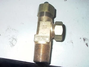 NEW OLD STOCK SHERWOOD SELPAC 1"NPT BRASS TANK VALVE CGA820D86 - Picture 1 of 2