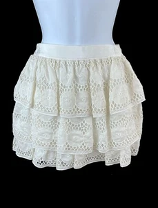 Women's Alice + Olivia White Tiered Ruffle Mini Skirt Size 0 - Picture 1 of 5