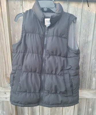 Old navy boy's black puffer vest. Size L(10-12) - Image 1 of 3