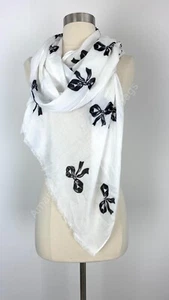 KATE SPADE Bow Print Oblong Scarf NWT - Picture 1 of 5