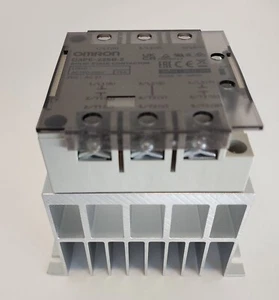 OMRON G3PE-225B-2 SOLID STATE CONTACTOR 12722E - Picture 1 of 5