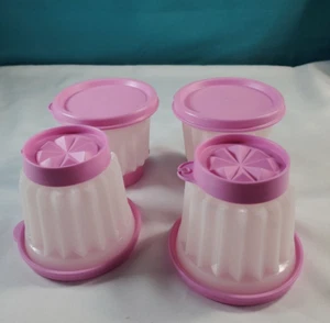 Tupperware Jellettes Piatti Dessert Singoli Set di 4 Stampi Gelatina Rosa Nuovi - Foto 1 di 3