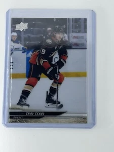 2024-25 Upper Deck Series 1 Troy Terry #1 Base Clear Cut Ducks Acetate Ducks - Picture 1 of 2