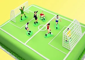 SET CALCIO 9 PEZZI PME PASTA DI ZUCCHERO CAKE DESIGN DECORAZIONE TORTE - Picture 1 of 1