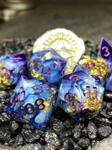 Sage's Geomancy blau/lila scharfe Kante Harz Polyeder Würfel Set | Dnd Würfel RPG - Bild 1 von 9