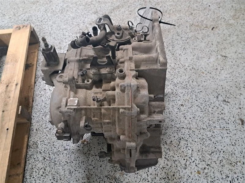 MONTAJE TRANSMISIÓN AUTOMÁTICA CVT PARA NISSAN VERSA 2015 - 2016 Foto 1 de 4