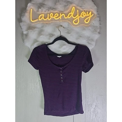 Babydoll Cropped Henley Cap Sleeve Forever 21 Medium Shirt Y2K 90s Casual Fall - Image 1 of 4
