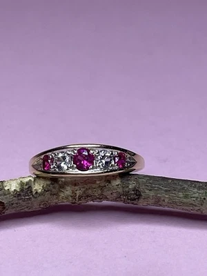 VINTAGE DEAREST 9CT GOLD RING SIZE  O - 7 GEMSTONES - Image 1 of 4