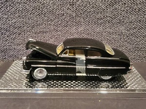 1949 Mercury Club Coupe 1:24 Scale Diecast Model Car Classic Metal Works Black - Picture 1 of 8