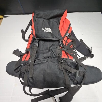 Mochila con marco interno The North Face Everest 55 roja/negra Foto 1 de 4