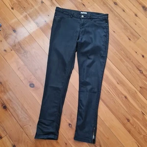 Women's size 14 'HOT OPTIONS' Gorgeous black skinny jeans with zips - EUC - Picture 1 of 6