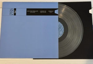 J Dilla - Dillatronic 03 (2015) Glow In The Dark Jacket, Clear Vinyl - Imagen 1 de 3
