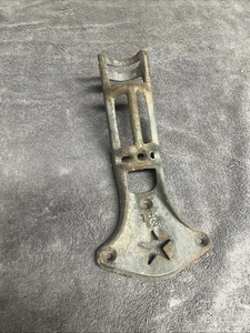 Vintage Antik Gusseisen geprägt Stern Fahnenmast Halterung Halter Aufhänger 1-1/2 - Bild 1 von 8