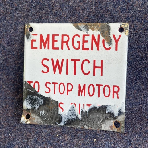 Vintage Enamel Sigh Cover