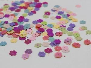 5000 Mixed Color 6mm Flat Mini Flowers Loose sequins Paillettes Sewing Wedding - Picture 1 of 5