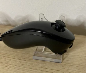 3 x Nintendo Wii U Nunchuk Controller Schwarz (drei mal) - Bild 1 von 2