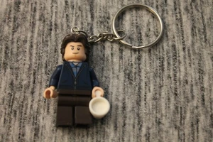 Llavero Lego Friends - Chandler con taza - Imagen 1 de 2