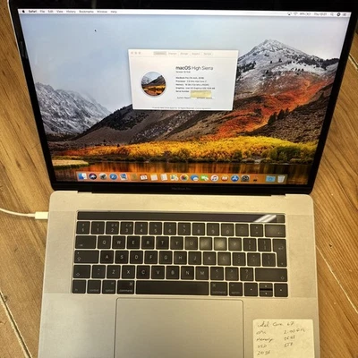 Apple MacBook Pro Retina 15.4” 2016 1TB SSD 16GB Ram 2.9GHz Core i7 - Image 1 of 4