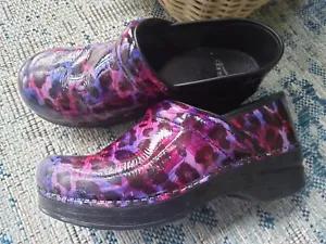 Dansko Size 38 US 7.5 Purple Leopard Print Professional Nursing Clogs Shoes - Picture 1 of 16