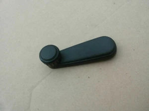 VW GOLF JETTA MK2 MANUAL WINDOW WINDER CRANK HANDLE 191837579 - Bild 1 von 3