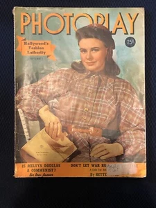 PHOTOPLAY MAGAZINE - September, 1940 - GINGER ROGERS - Picture 1 of 12