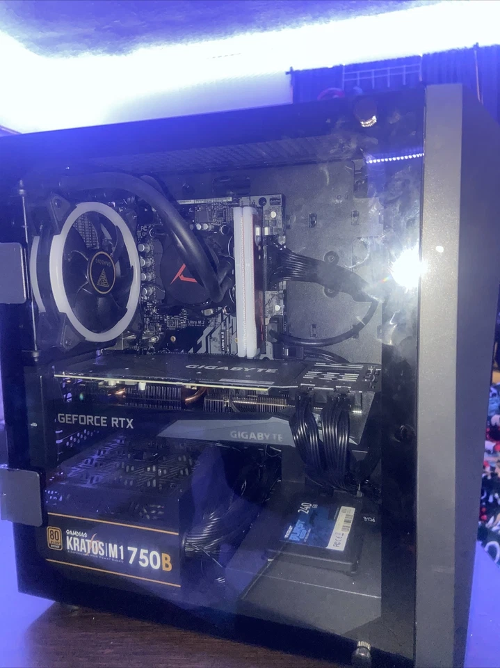 Torre PC Gaming CLX Foto 1 de 4