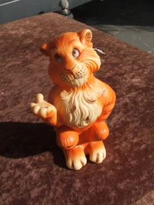 #1960s ESSO TIGER BANK MONEY BOX --GENUINE ORIGINAL--"SUPER RARE FIND"-PLASTIC.# - Picture 1 of 4