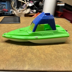 American Plastic Toys Inc. Fishing Charter Speed Boat VTG 102222 - Picture 1 of 5