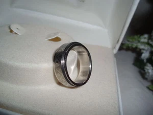 Stainless Steel Classic Designs Spinner Ring - Picture 1 of 4