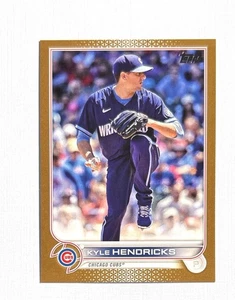 Kyle Hendricks ~ 2022 Topps ~ Gold 1645/2022 #168 - Bild 1 von 2
