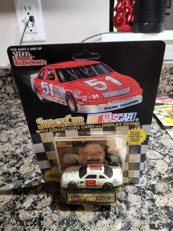 2x Racing Champions NASCAR Die Cast Stock Car # 19 Chad Little W/ Stand 1 64