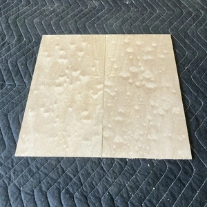 Bookmatch acolchado de arce ampollado rizado fino madera artesanal   - Imagen 1 de 14