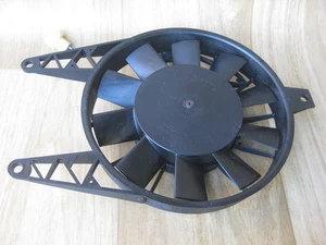 Lüfter Ventilator Kühlergebläse Triumph TT600 806AD Bj.00 - Picture 1 of 1