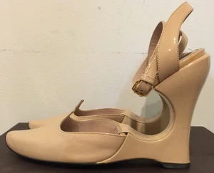 Louis Vuitton Runway Extreme Hole Pump Nude 37 .5 - Picture 1 of 10