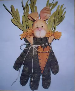 Garden Glove 5" rabbit primitive doll toy decor pattern - Picture 1 of 3