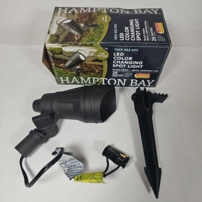 Foco LED integrado para exteriores Hampton Bay con cambio CCT 1003 452 693 Foto 1 de 4