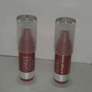 2 NUOVI rossetti Clinique Chubby Stick idratanti intensi Mega Melone - Foto 1 di 1