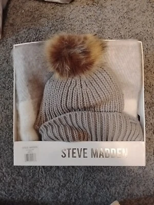Sombrero y bufanda gris Steve Madden Foto 1 de 2