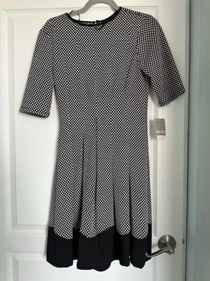 Vestido Danny & Nicole Blanco y Negro Lunares Poli Spandex Acampanado Mujer Talla 6 Foto 1 de 2