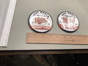 1987 World Championship Minnesota Twins Buttons - Picture 1 of 4