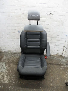 2021 CITROEN C3 AIRCROSS A88 1.2 PETROL MK1 MPV FRONT RIGHT HALF LEATHER SEAT - Picture 1 of 17