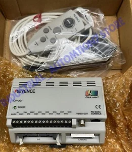 Keyence CV301 Industrial vision System - Picture 1 of 4