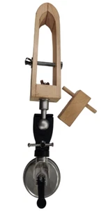 Leather Craft Stitching Horse With Vacuum Cup - Picture 1 of 6