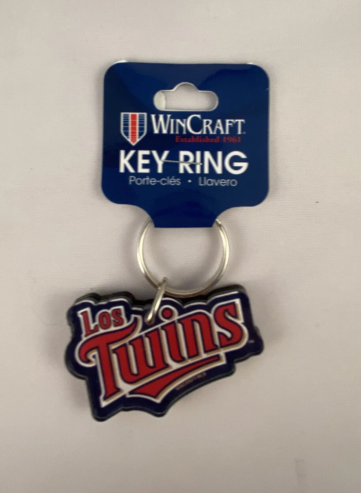MINNESOTA TWINS "Los Twins" Key Ring NEW - Image 1 of 3