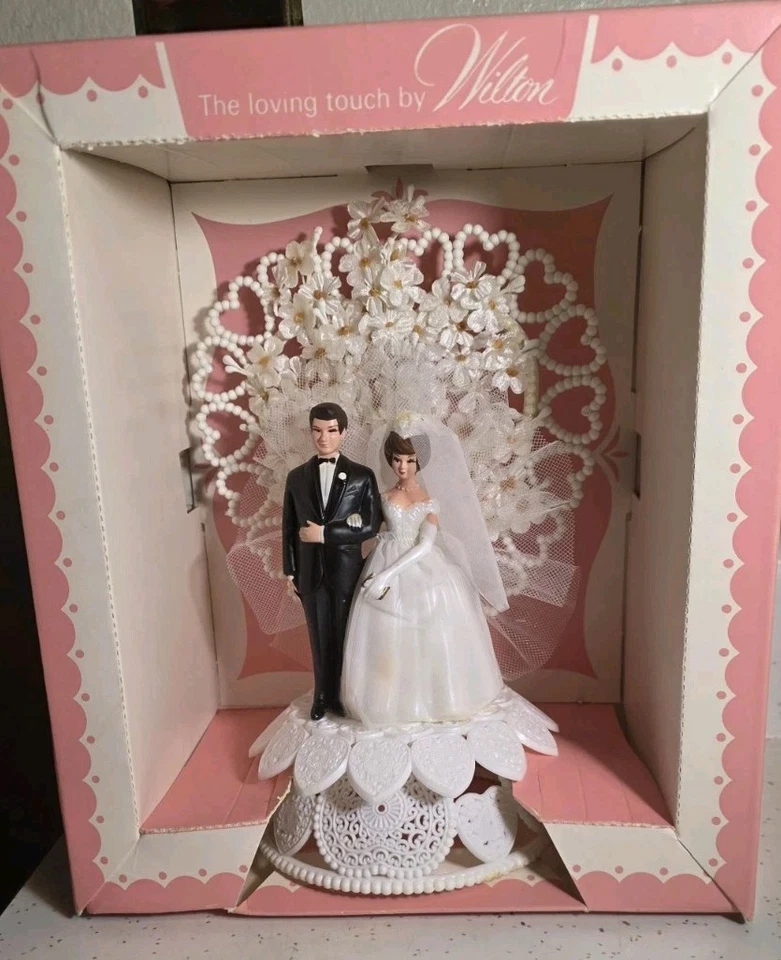TOPPER PASTEL DE BODAS WILTON VINTAGE Foto 1 de 3