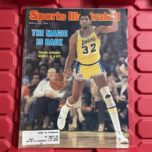 Earvin Magic Johnson Sports Illustrated Gives LA Lakers Lift Vintage March 1981 - Imagen 1 de 2